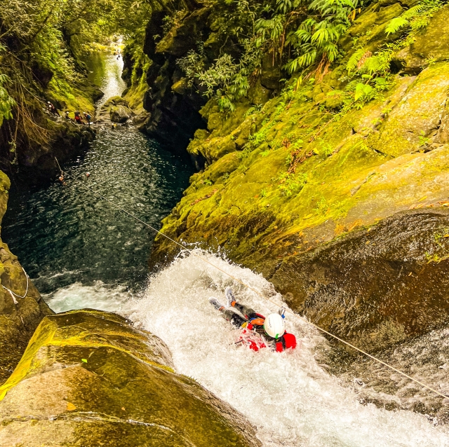  Natural Sluyon a la Canyon du Rouge-Canyonyon-Canyononyon