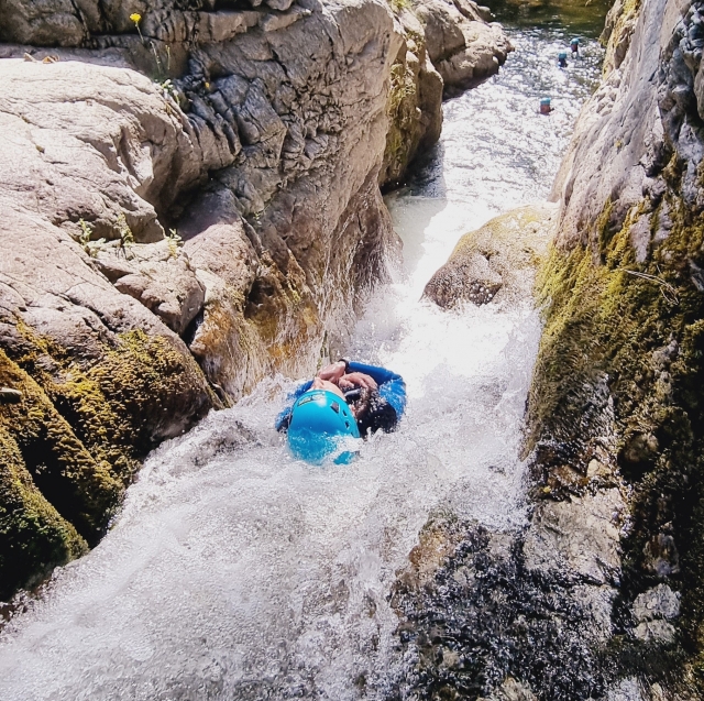 Reserve su actividad de cañón en Ardèche 