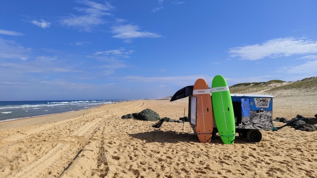 La playa del Penon te espera para una primera experiencia en el surf 