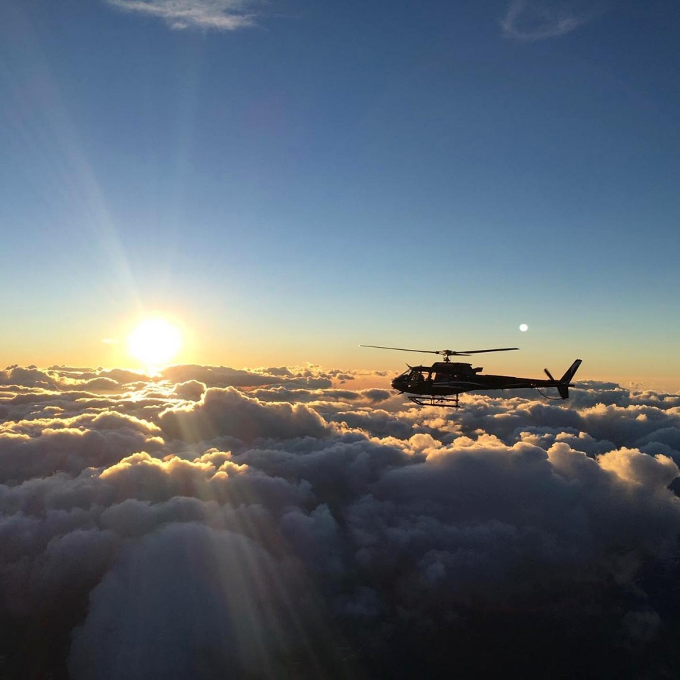 Vuela sobre los cielos de Pau en helicóptero 