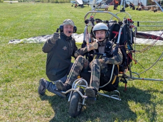 Bautismo Descubrimiento Paramotor en Lavours, vuelo 15 minutos