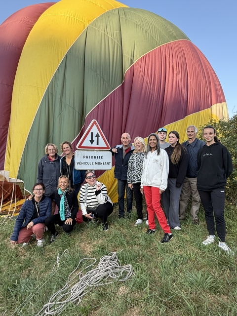  Admire el geoparque en un globo aerostático 