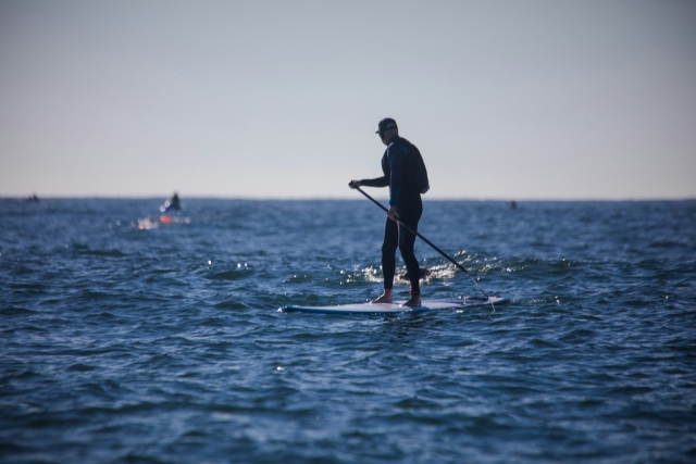 Paddle board en la costa de Niza 