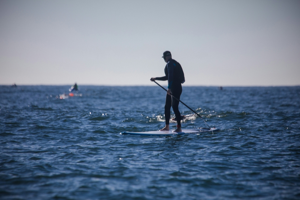 Paddle board en la costa de Niza 