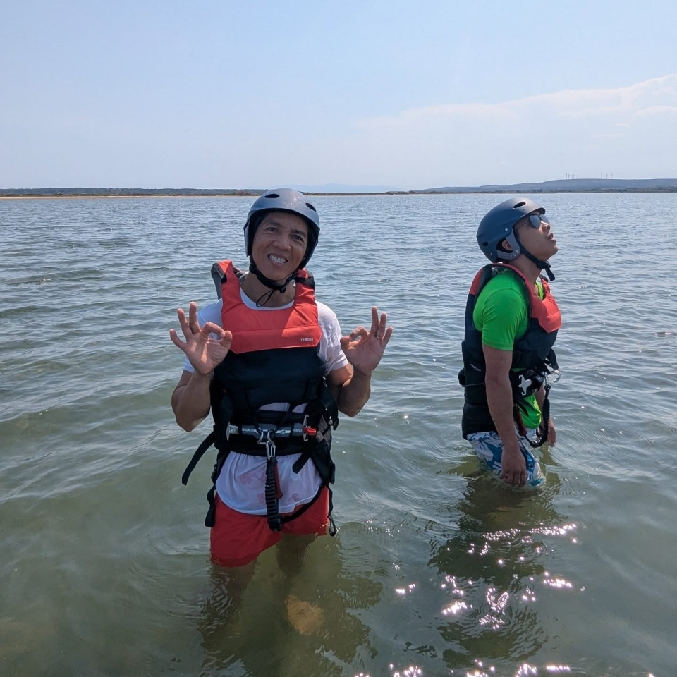  Disfruta de una clase de kitesurf en La Palme 