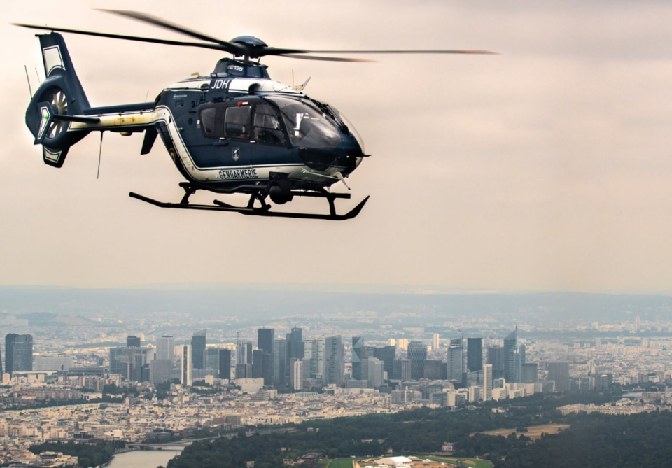 Realice su primer vuelo en helicóptero 