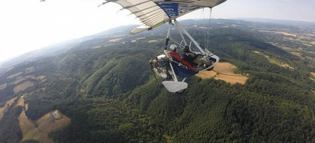  La cerro de la Bourbonnaise en un ULM 