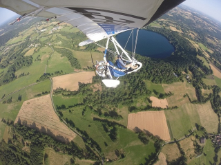 Vuelo de una hora en ULM basculante en Gour de Tazenat