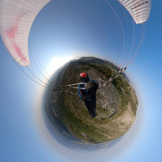  Una imagen del vídeo 360° en vuelo